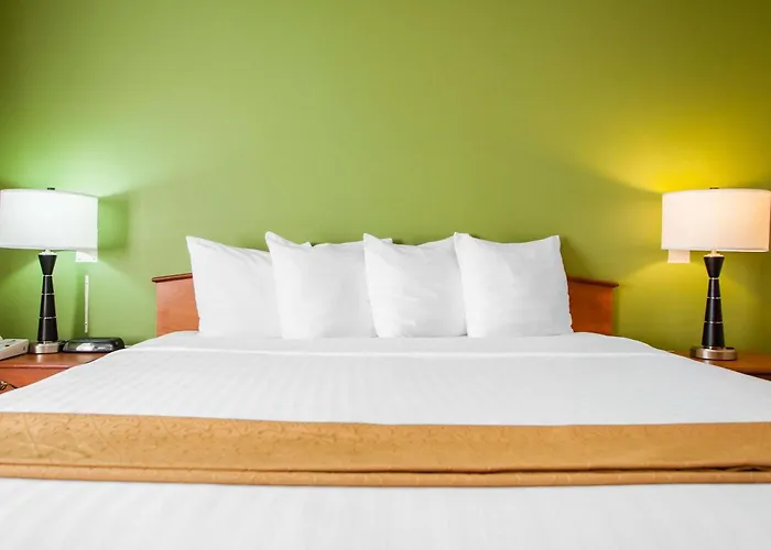 Inn Quality I-55 Bolingbrook