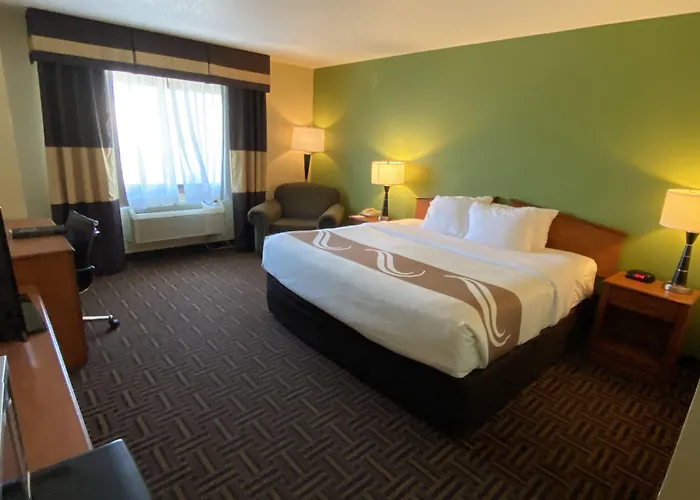 Quality I-55 Inn 4*
